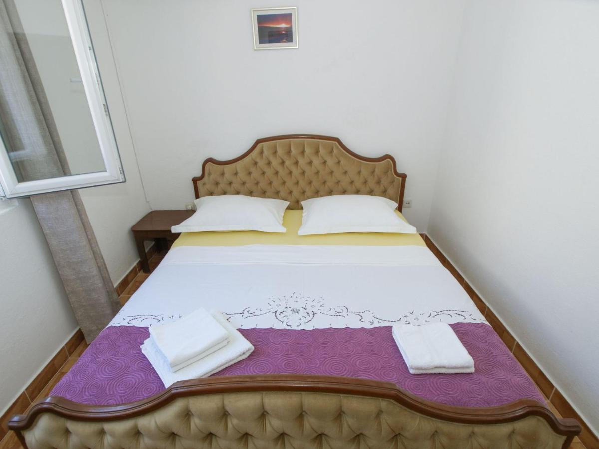 Apartmani Marija Baška Voda Esterno foto