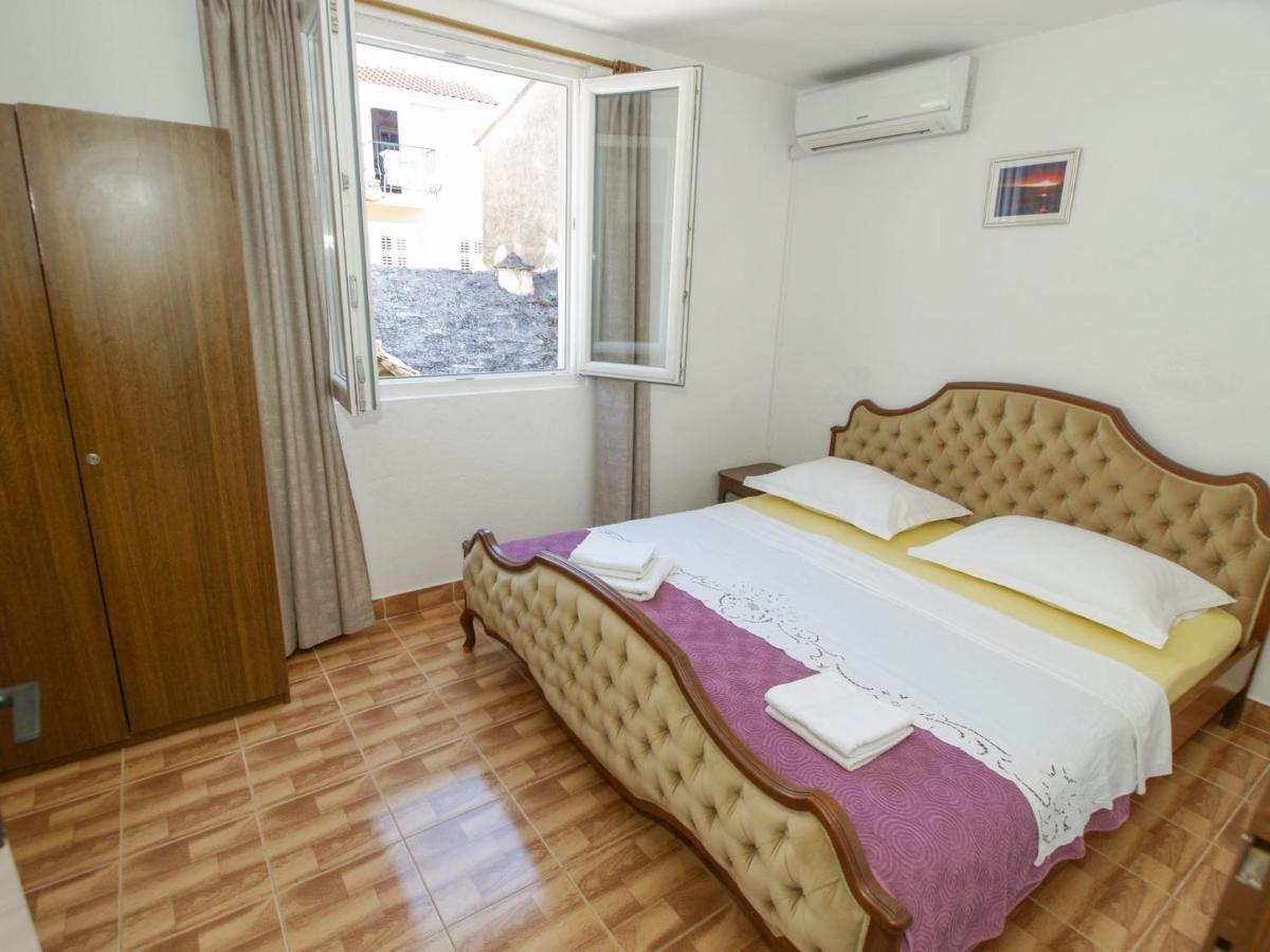 Apartmani Marija Baška Voda Esterno foto