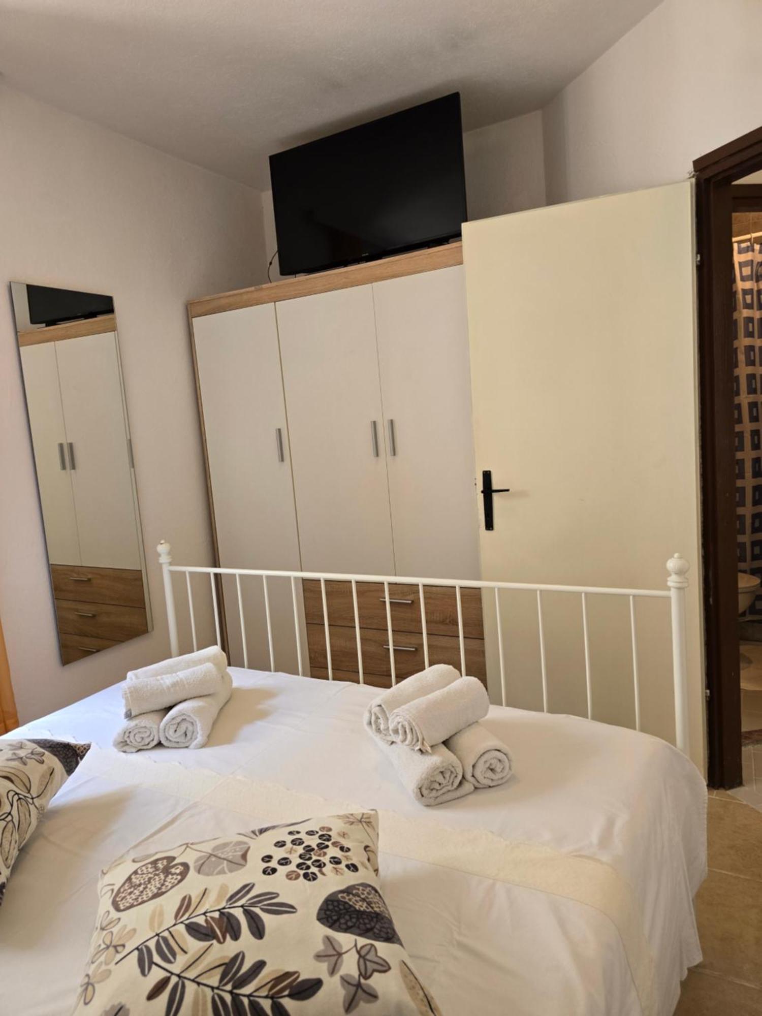Apartmani Marija Baška Voda Esterno foto